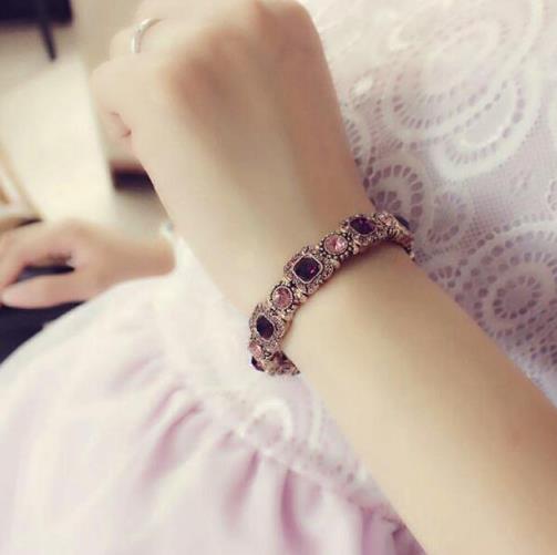 美观精致的手链：复古紫水晶手链优雅显气质（图）