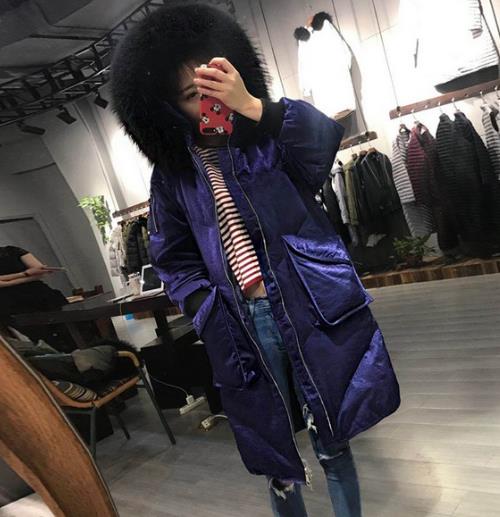 大翻领纯色呢大衣的多种搭配：时尚显瘦大衣推荐