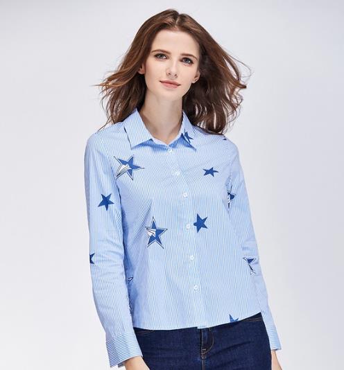 秋冬必备打底衬衫：休闲刺绣格子衬衫搭配推荐（图）