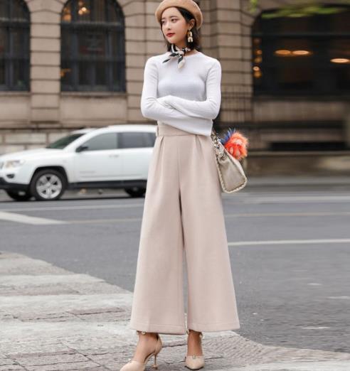 开叉毛呢阔腿裤的多种搭配:打造百变风格(图) 开叉毛呢阔腿裤的多种搭配:打造百变风格(图)