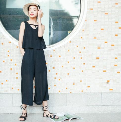 条纹印花无袖连体裤：6款连体裤彰显女性知性感