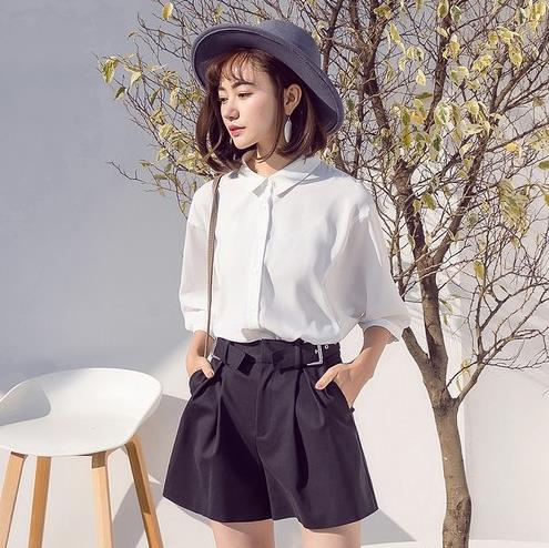 收腰荷叶边雪纺衫搭配短裤：时尚雪纺衫推荐（图）