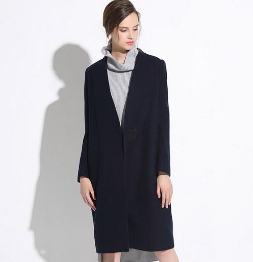 不规则收腰毛呢外套搭配格子阔腿裤：时尚优雅（图）