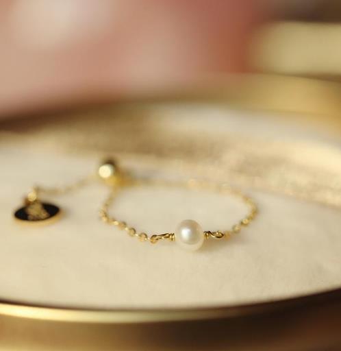 纯银镀金链条戒指搭配:大气优雅戒指推荐(图) 纯银镀金链条戒指搭配:大气优雅戒指推荐(图)