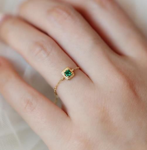 纯银镀金链条戒指搭配：大气优雅戒指推荐（图）