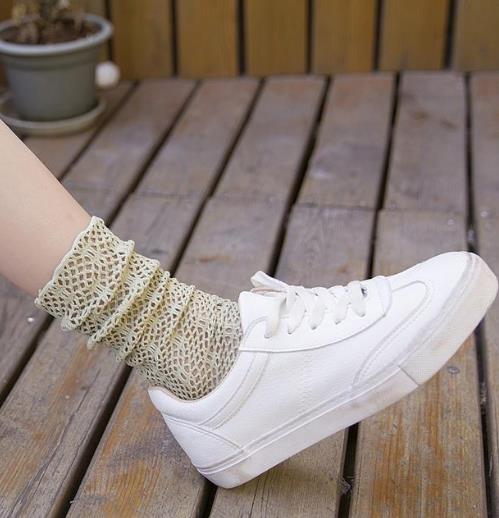 时尚感只需要一双学院风纯棉堆堆袜：时尚大气（图）