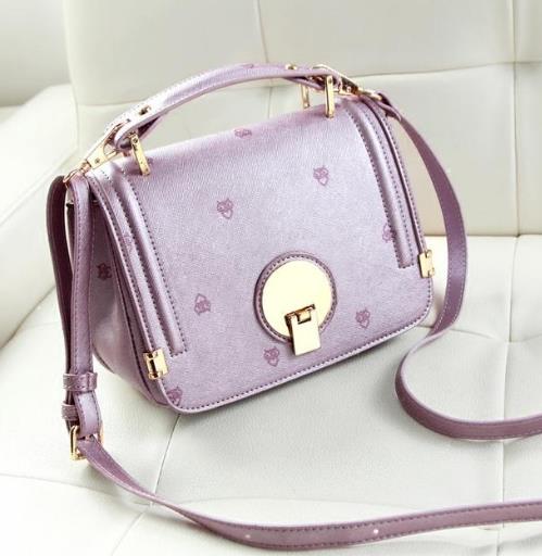 拼接水钻斜挎包:随性又彰显品位斜挎包推荐(图) 拼接水钻斜挎包:随性又彰显品位斜挎包推荐(图)