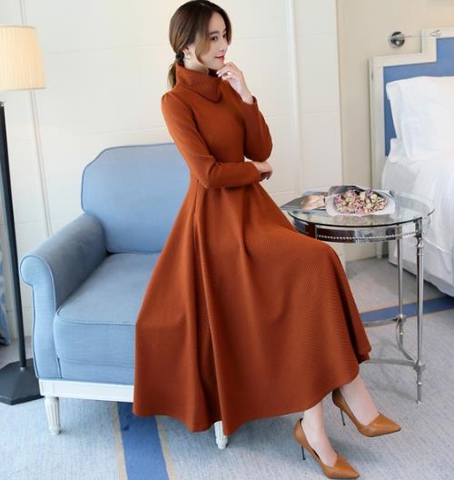 灯笼袖收腰连衣裙搭配链条包:甜美减龄复古风 灯笼袖收腰连衣裙搭配链条包:甜美减龄复古风