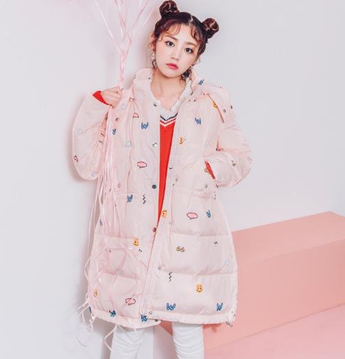 冬天从羽绒服开始:真毛领短款大码羽绒服推荐(图) 冬天从羽绒服开始:真毛领短款大码羽绒服推荐(图)