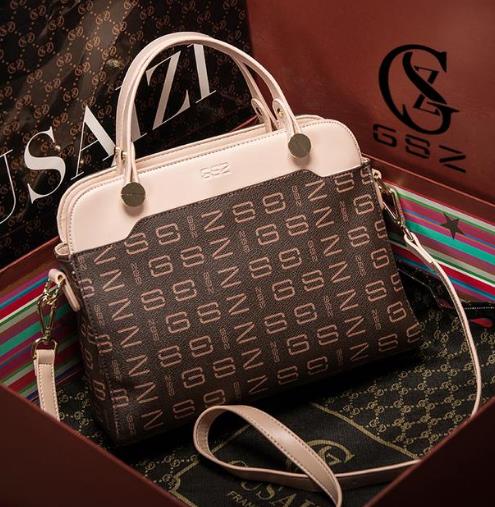 今年流行的迷你小方包单肩斜挎包:时尚百搭(图) 今年流行的迷你小方包单肩斜挎包:时尚百搭(图)