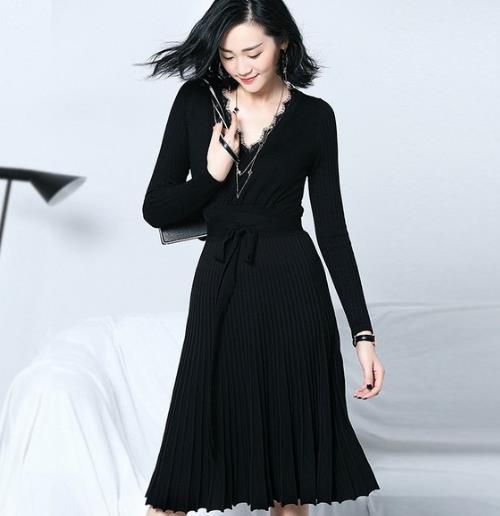 网纱蕾丝层叠一步裙这样搭配外套彰显优雅气质(图) 网纱蕾丝层叠一步裙这样搭配外套彰显优雅气质(图)