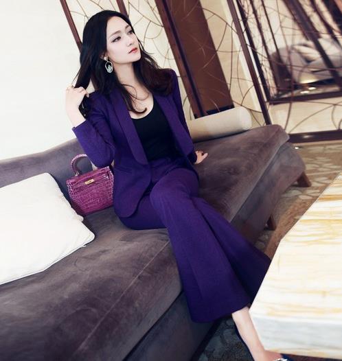 职场必备三件套职业套装：时尚优雅套装推荐（图）