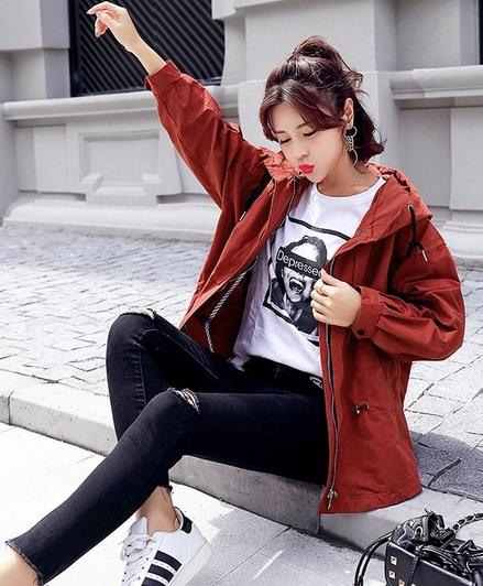 廓型毛呢短外套搭配阔腿裤:简约大方英伦范(图) 廓型毛呢短外套搭配阔腿裤:简约大方英伦范(图)