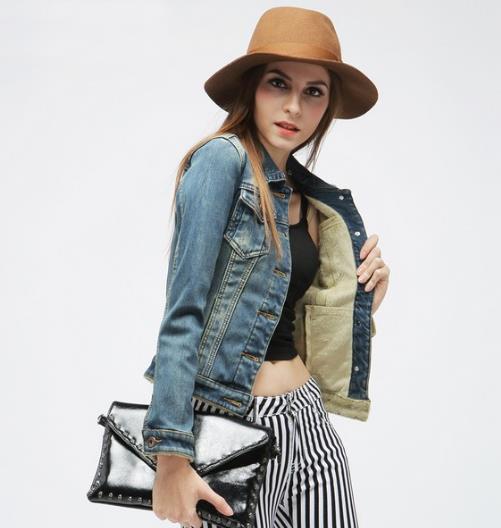 胖MM搭这几款大码麂皮绒羊羔毛外套：显瘦又知性