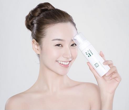 拯救电脑肌大扫除：清洁收毛孔抹茶面膜（图）