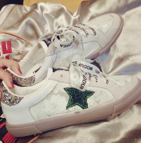 这几款亮片网面休闲鞋配风衣百搭时髦又洋气（图）