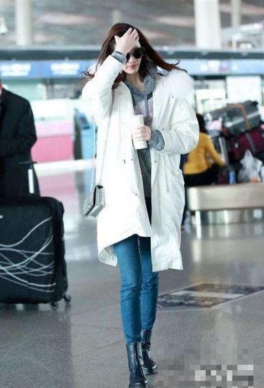 小个子适合穿长款羽绒服吗：显瘦显高羽绒服推荐