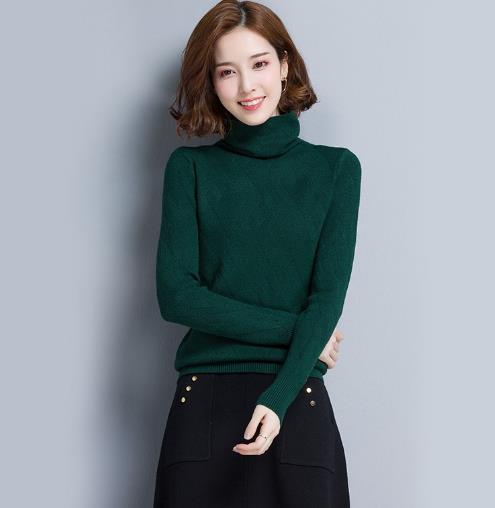 加厚粗毛线针织衫怎么搭配裤子:打造时尚个性(图) 加厚粗毛线针织衫怎么搭配裤子:打造时尚个性(图)