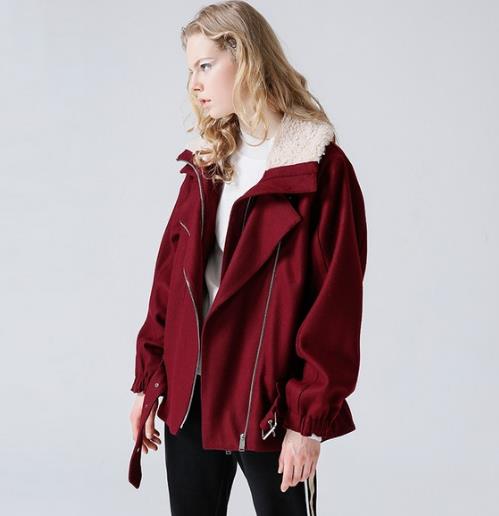 干练大气修身双面呢大衣搭配:凸显优雅气质(图) 干练大气修身双面呢大衣搭配:凸显优雅气质(图)