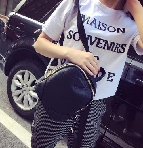 简约时尚精致大方的韩版百搭休闲双肩包分享（图）