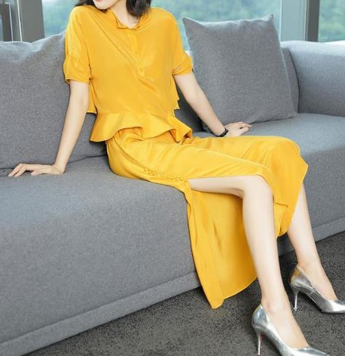 遮住小肚腩显优雅气质的新款OL三件套推荐(图) 遮住小肚腩显优雅气质的新款OL三件套推荐(图)