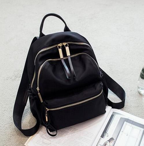 这几款凸显时髦感的简约迷你百搭韩版双肩包（图）