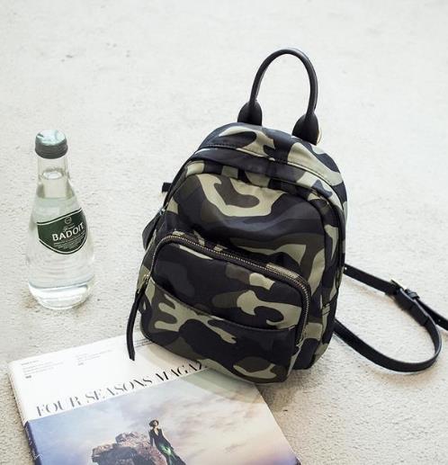 这几款凸显时髦感的简约迷你百搭韩版双肩包（图）