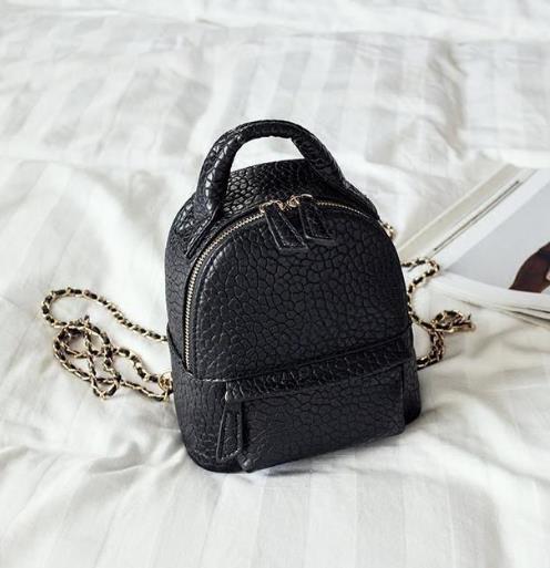 这几款凸显时髦感的简约迷你百搭韩版双肩包（图）