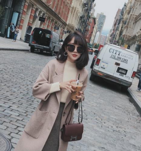 时尚优雅半身裙的多种穿搭:冬日浪漫女人味(图) 时尚优雅半身裙的多种穿搭:冬日浪漫女人味(图)