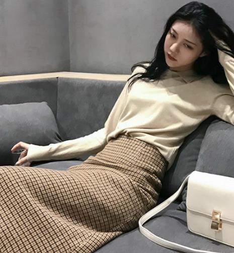 时尚优雅半身裙的多种穿搭:冬日浪漫女人味(图) 时尚优雅半身裙的多种穿搭:冬日浪漫女人味(图)