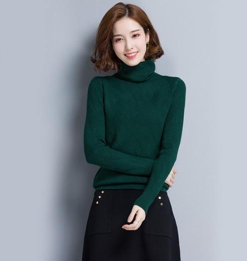冬季必备加厚纯色粗毛线针织衫：时尚大气又保暖
