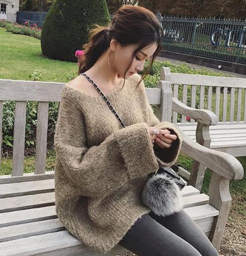 胖MM搭配韩版百搭宽松毛衣如何才遮肉显瘦(图) 胖MM搭配韩版百搭宽松毛衣如何才遮肉显瘦(图)