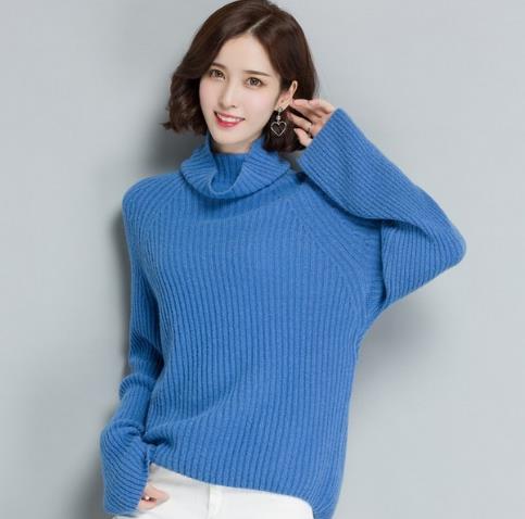 高领打底衫如何搭配才好看：显瘦打底衫搭配（图）