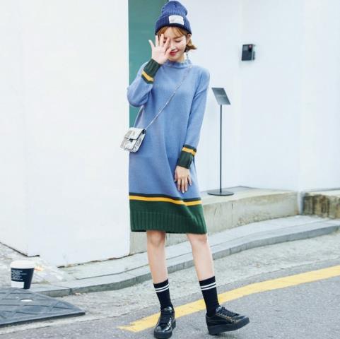 怎么保持少女感 ：针织连衣裙是最减龄的款式（图）