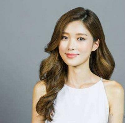 蜜桃妆怎么化:嫩出水的蜜桃妆画法步骤(图) 蜜桃妆怎么化:嫩出水的蜜桃妆画法步骤(图)