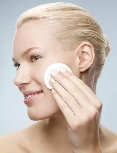 肌肤粗糙粉刺黑头怎么去掉:首先要搞清这6件事 肌肤粗糙粉刺黑头怎么去掉:首先要搞清这6件事