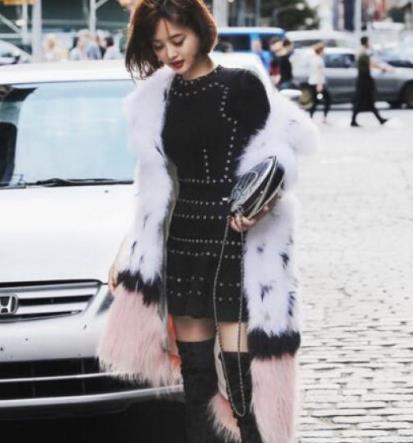 2018大衣怎能搭配:有范儿显气质的大衣分享(图) 2018大衣怎能搭配:有范儿显气质的大衣分享(图)