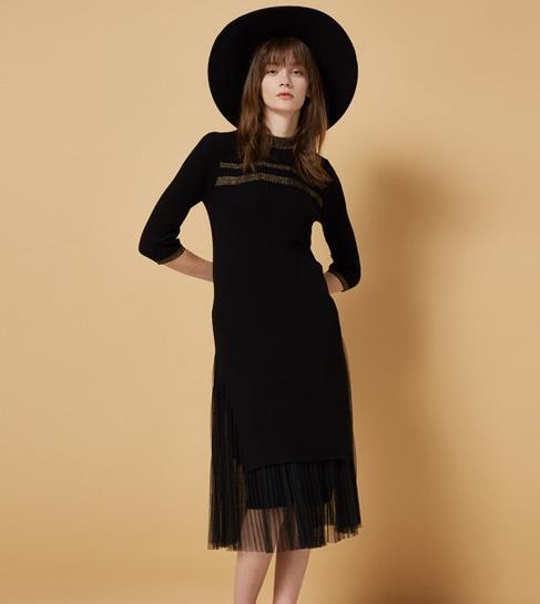 冬天怎么样穿衣不显臃肿:修身内搭是关键(图) 冬天怎么样穿衣不显臃肿:修身内搭是关键(图)