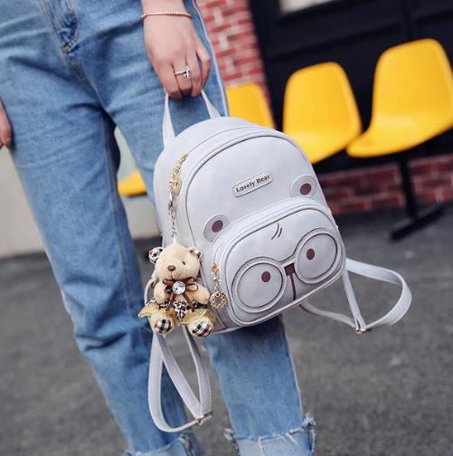 怎样才能让你的气场大增:时尚圆筒小斜挎包(图) 怎样才能让你的气场大增:时尚圆筒小斜挎包(图)