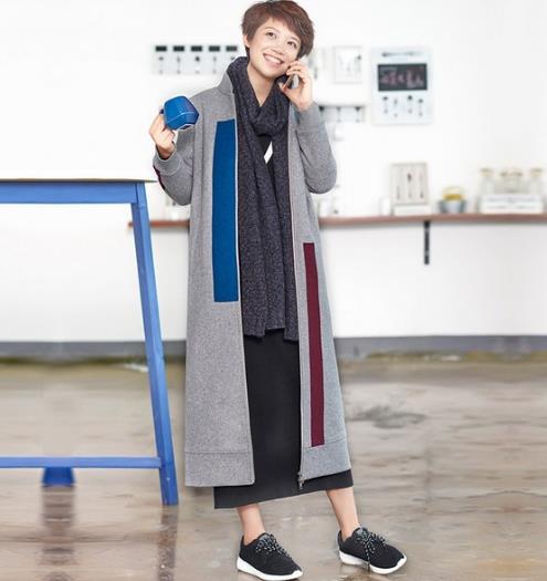 冬天是翻领撞色廓形大衣的季节:简约大方显气质 冬天是翻领撞色廓形大衣的季节:简约大方显气质