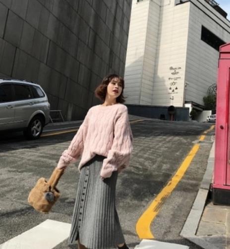 针织裙现在不穿何时穿：显瘦、显高、显曲线（图）