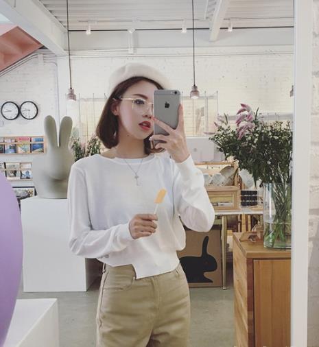 这几款毛衣这样穿搭才能让你分分钟变淑女范(图) 这几款毛衣这样穿搭才能让你分分钟变淑女范(图)