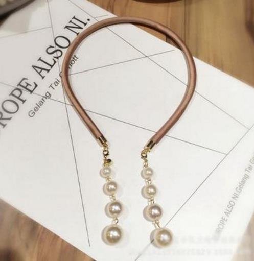 2018最时尚饰品:甜美气质花朵细假耳环发箍(图) 2018最时尚饰品:甜美气质花朵细假耳环发箍(图)