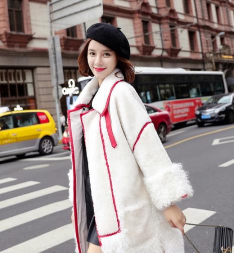 时尚毛呢大衣怎么搭配：穿出你的青春年华（图）