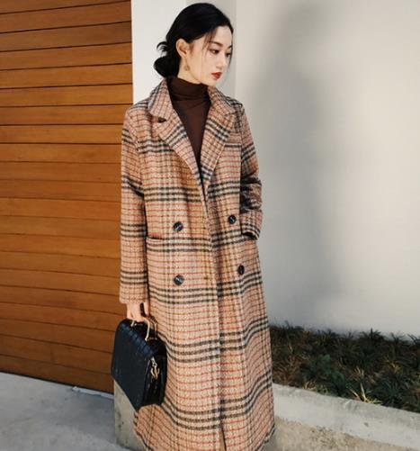 时尚毛呢大衣怎么搭配：穿出你的青春年华（图）