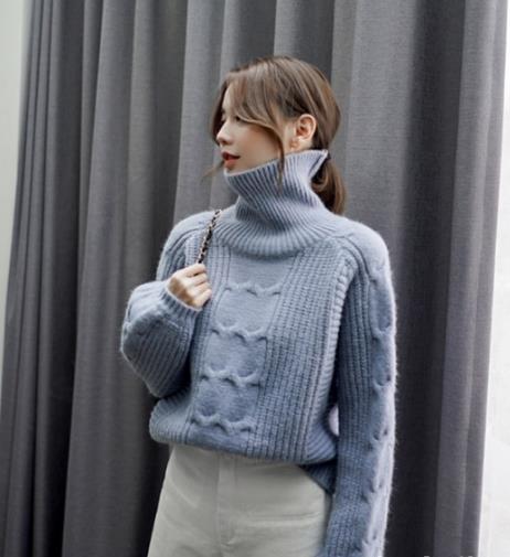 基础色调高领毛衣：有型又时髦温暖一冬季（图）
