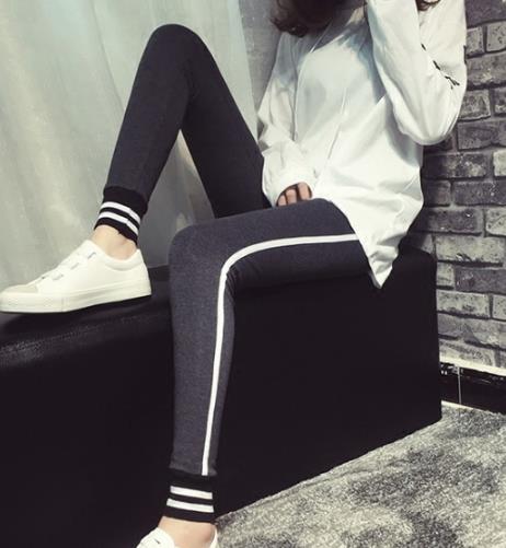 冬日美少女离不开打底裤：打底裤穿搭示范（图）