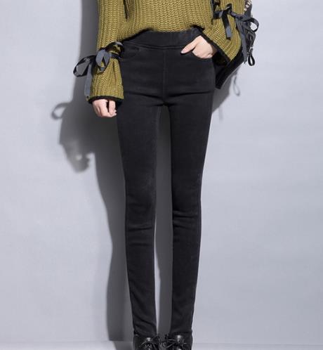 冬日美少女离不开打底裤：打底裤穿搭示范（图）