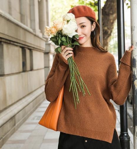 针织衫保暖与优雅兼具：针织衫的搭配示范（图）