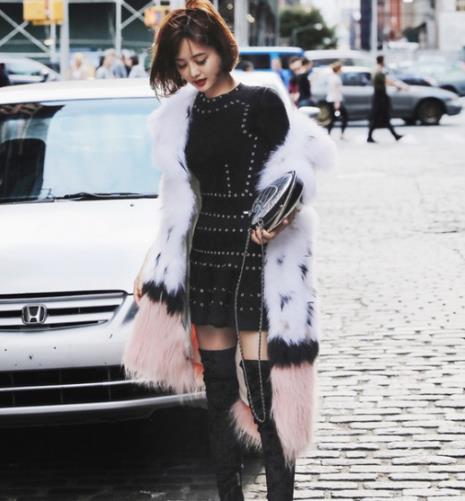 针织衫保暖与优雅兼具：针织衫的搭配示范（图）